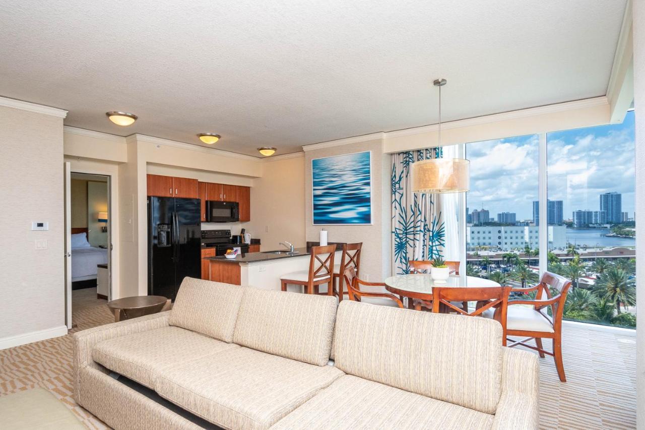 Trump Intl 2 Bedroom Apartment 1600 Sqf Ocean And Bay View Sunny Isles Beach Buitenkant foto